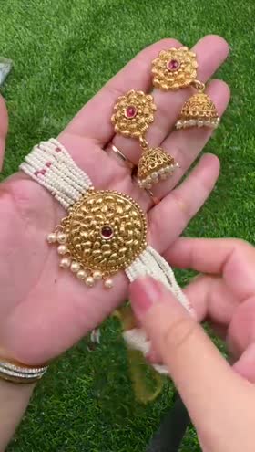 Rs 3200 Choker Set Rs 3200 Choker Set